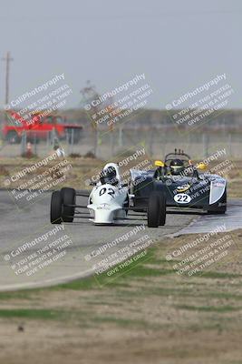 media/Oct-25-2025-CalClub SCCA (Sat) [[34c778dfbe]]/Group 5/Qualifying/